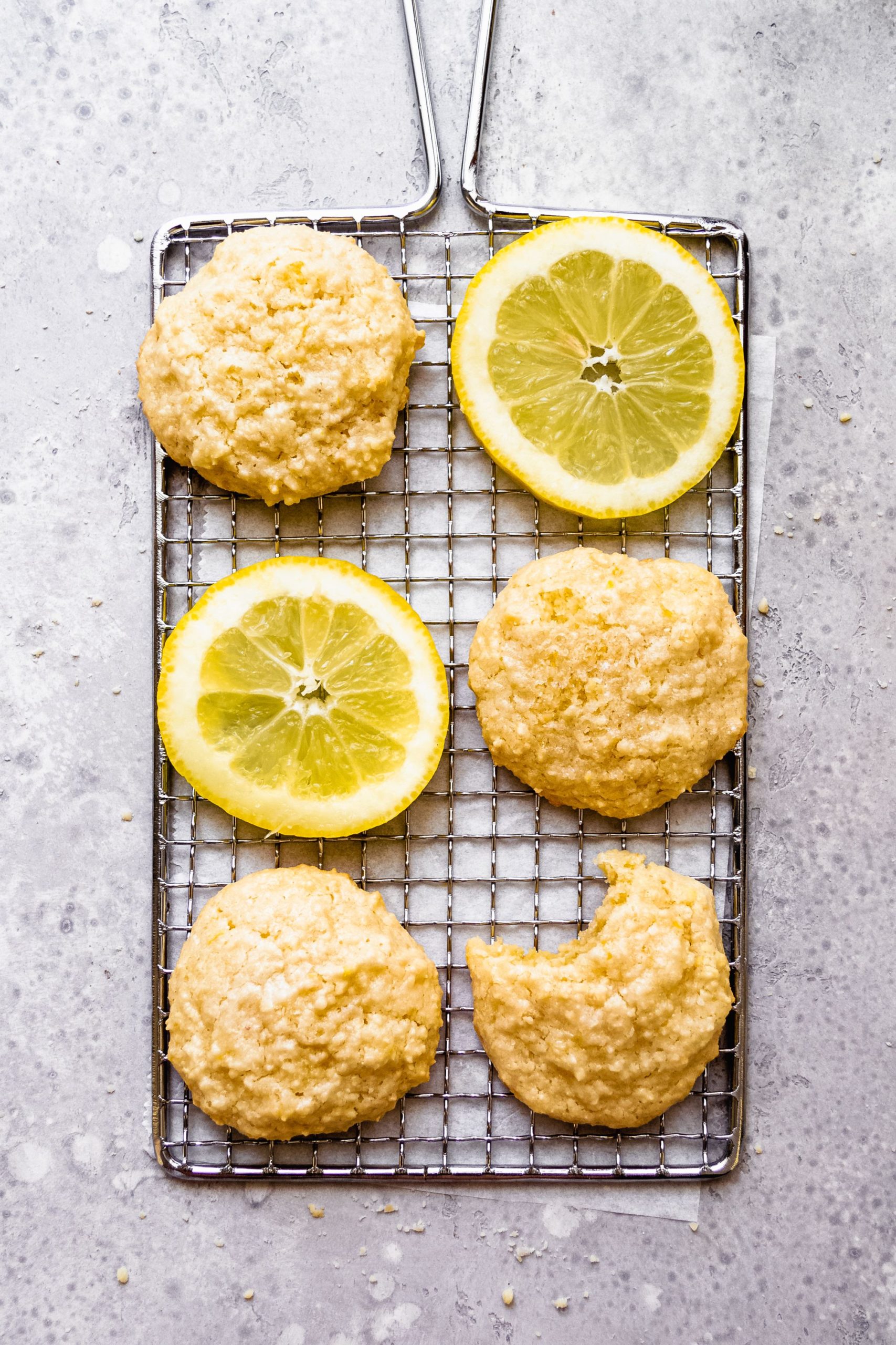 Biscuits au citron et aux amandes // Breakfast & Bowls Photographe culinaire